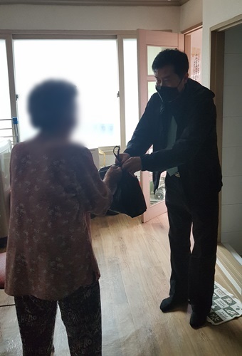 재가 어르신대체식 지원 200518 (3).jpg
