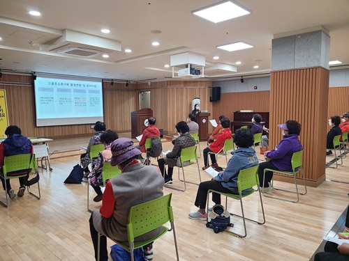 하반기간담회사진2222.jpg