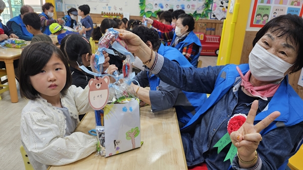 홈페이지8.jpg