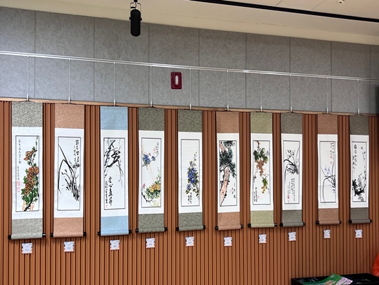 KakaoTalk_20241118_141511593_06-crop.jpg