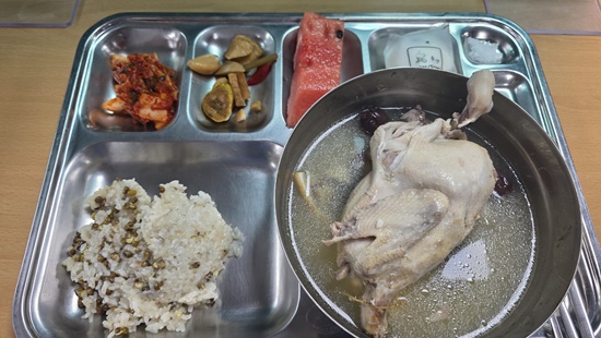 식판.jpg