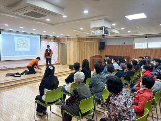 KakaoTalk_20250410_113631242_06.jpg