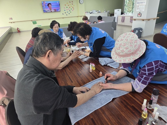 KakaoTalk_20250425_143421095_07.jpg