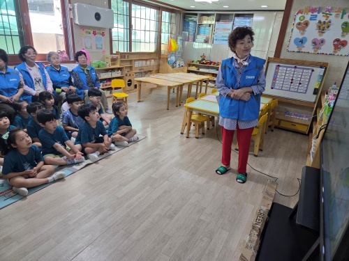 7.1 봉사활동2.jpg
