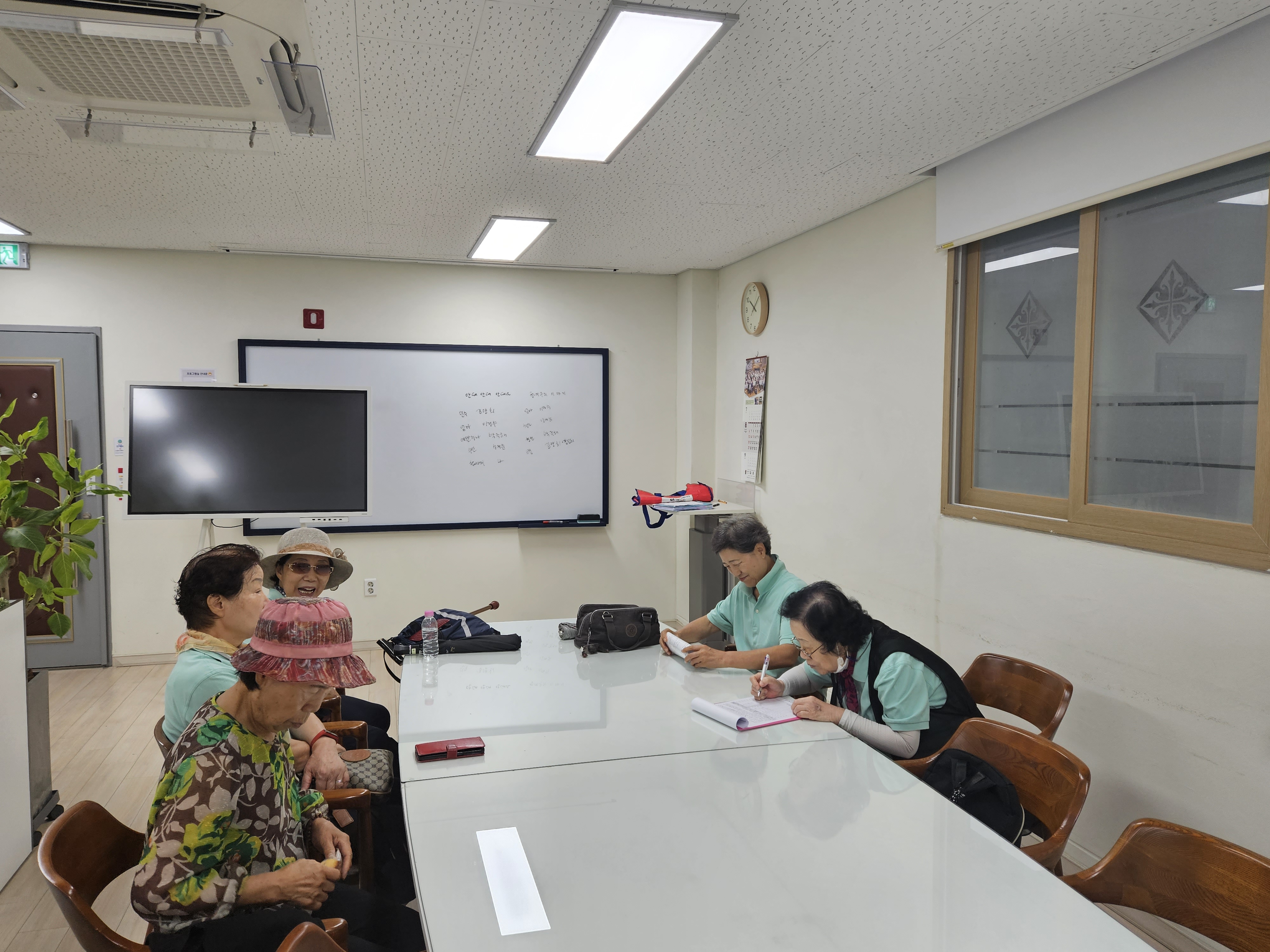 KakaoTalk_20230901_172628801_01.jpg