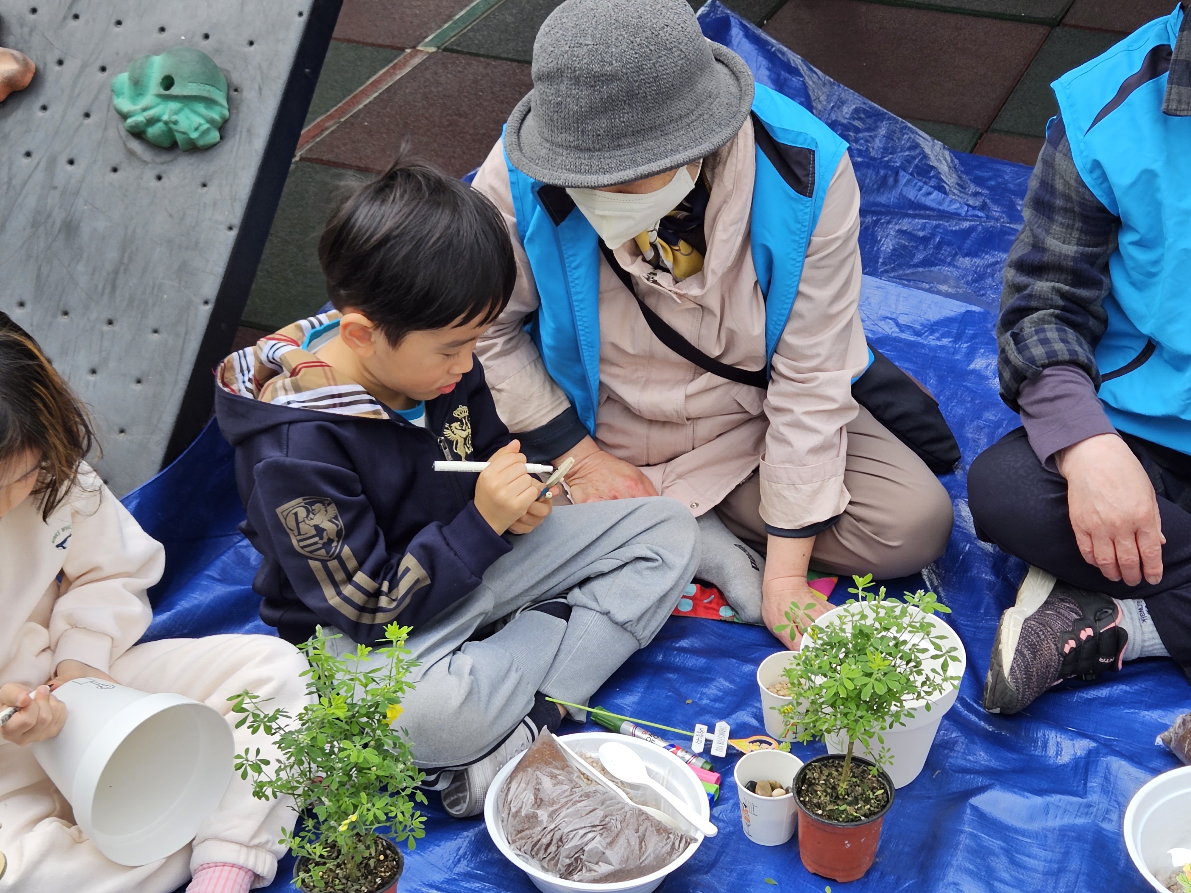 KakaoTalk_20230417_120002475_10.jpg
