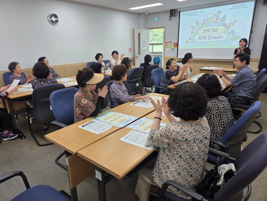 8.19. 회의 사진1.jpg