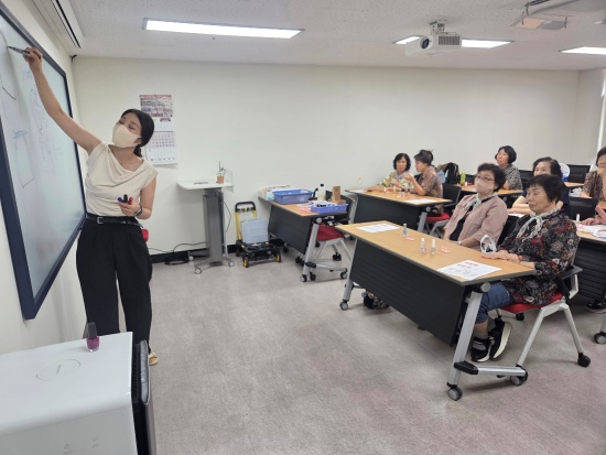 2025.8.28.힐링핸즈3.jpg