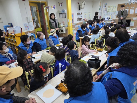 20250318 봉사활동2.jpg