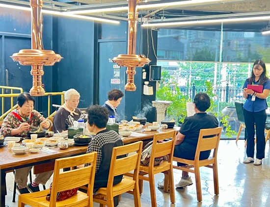 선배시민자원봉사단 간담회5.jpg