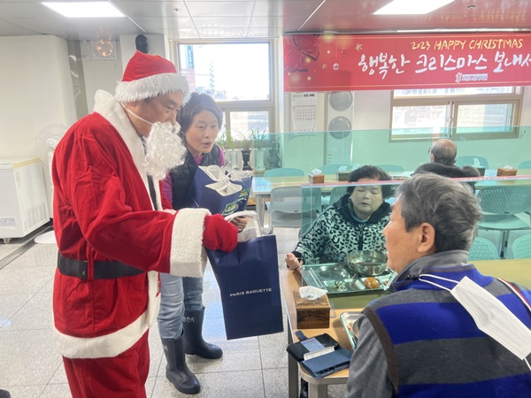 KakaoTalk_20231222_153320513_08.jpg